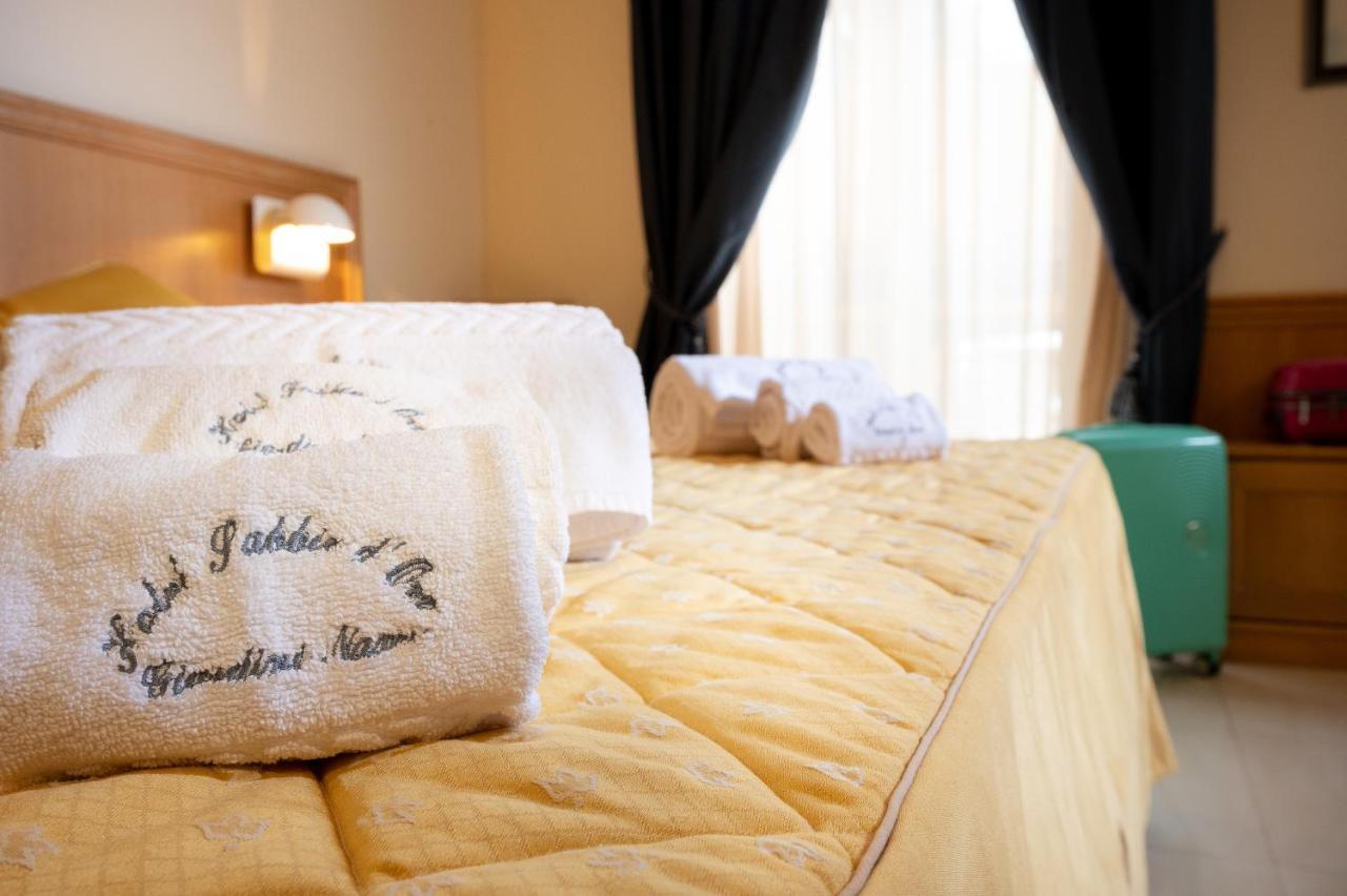 Hotel Sabbie D'Oro Giardini-Naxos Kültér fotó