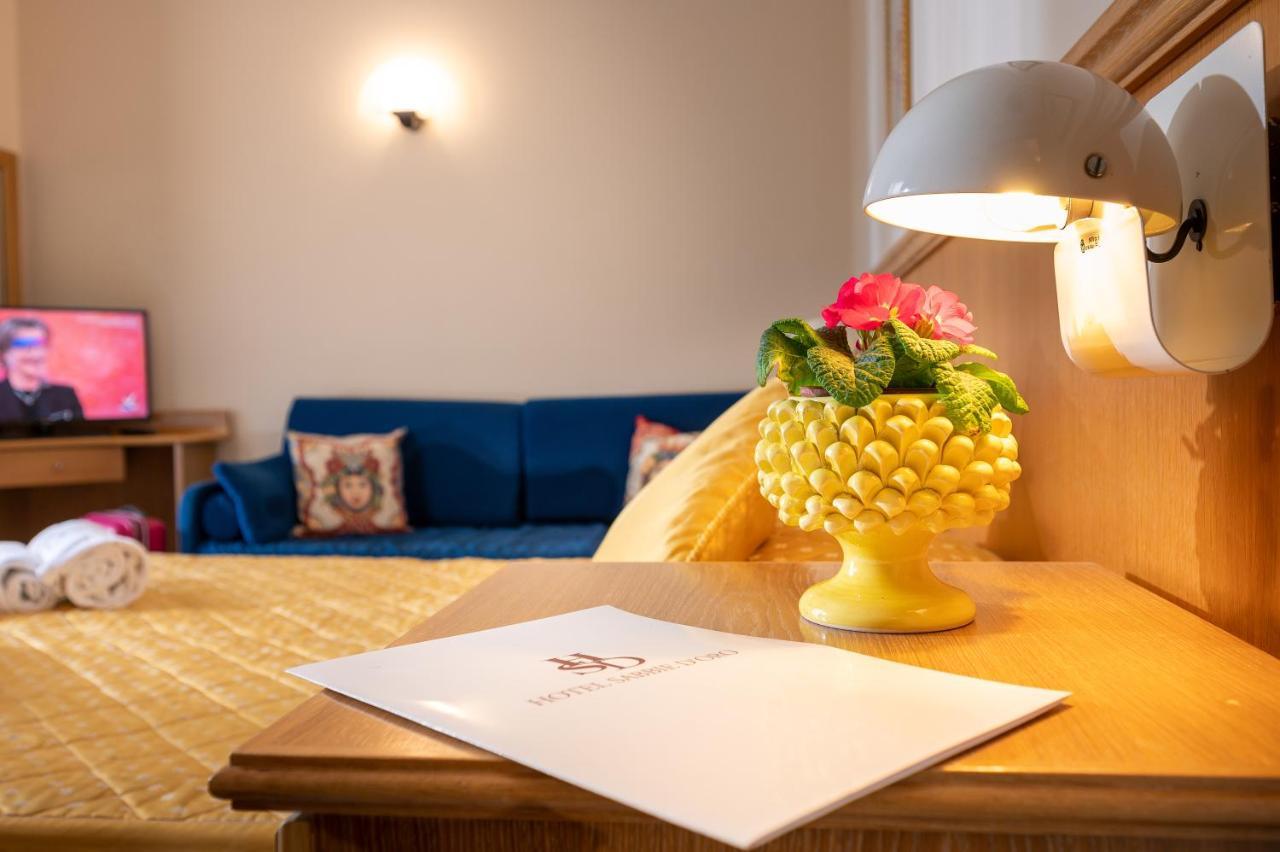 Hotel Sabbie D'Oro Giardini-Naxos Kültér fotó