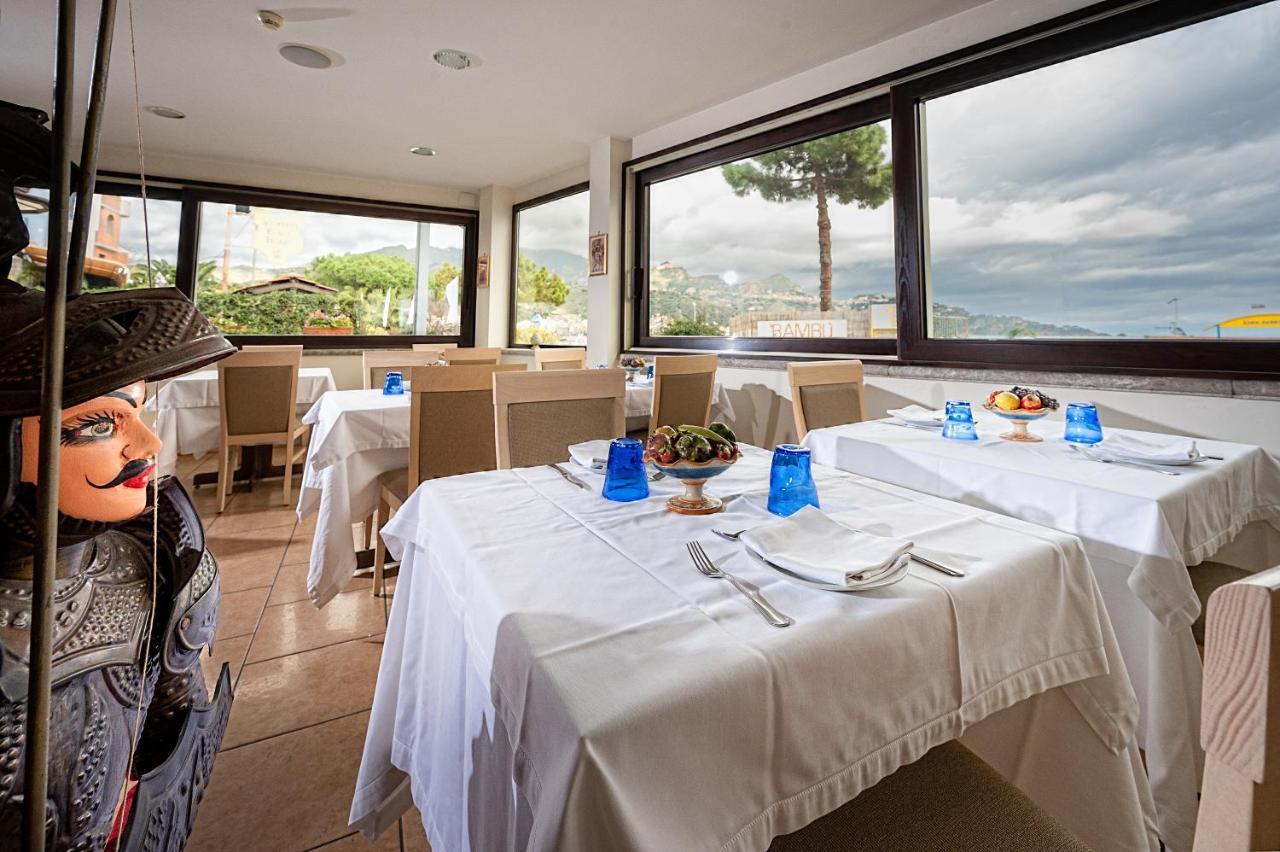 Hotel Sabbie D'Oro Giardini-Naxos Kültér fotó