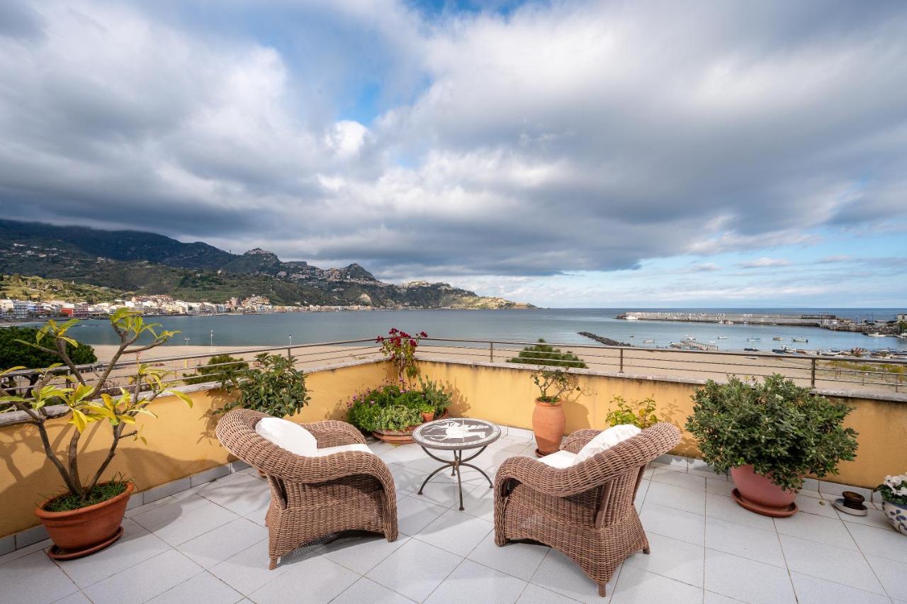 Hotel Sabbie D'Oro Giardini-Naxos Kültér fotó