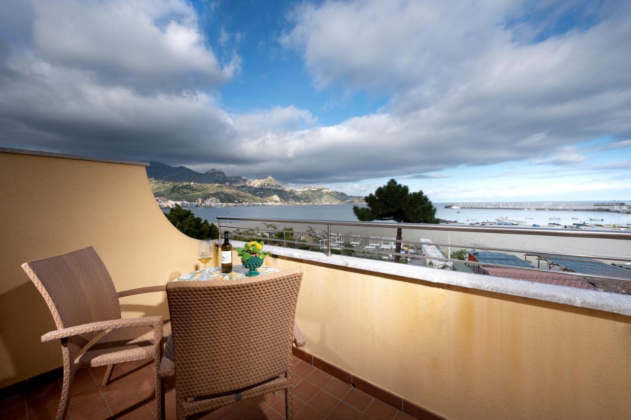 Hotel Sabbie D'Oro Giardini-Naxos Kültér fotó