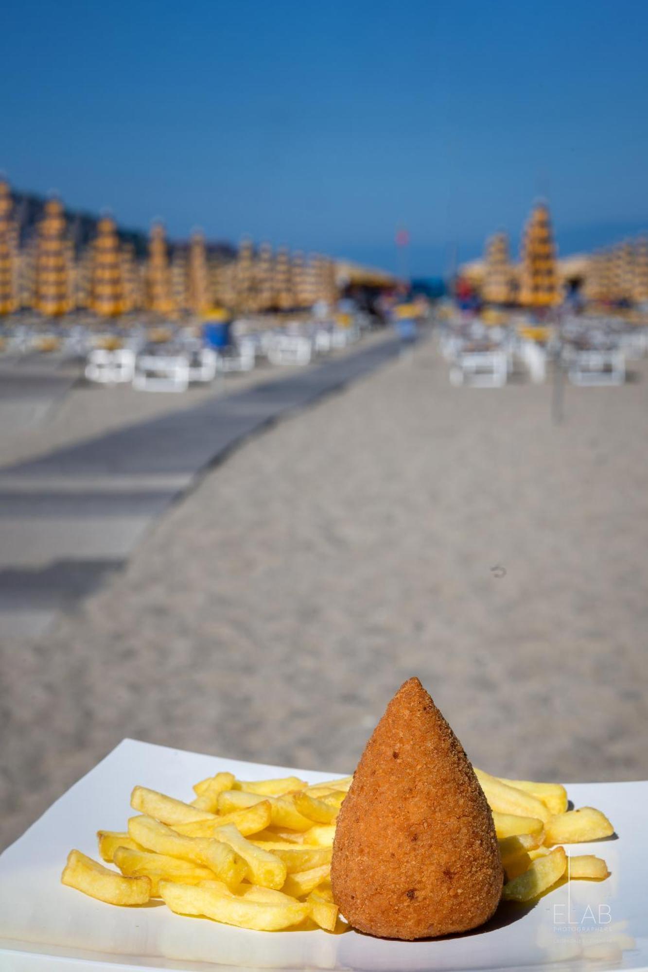 Hotel Sabbie D'Oro Giardini-Naxos Kültér fotó