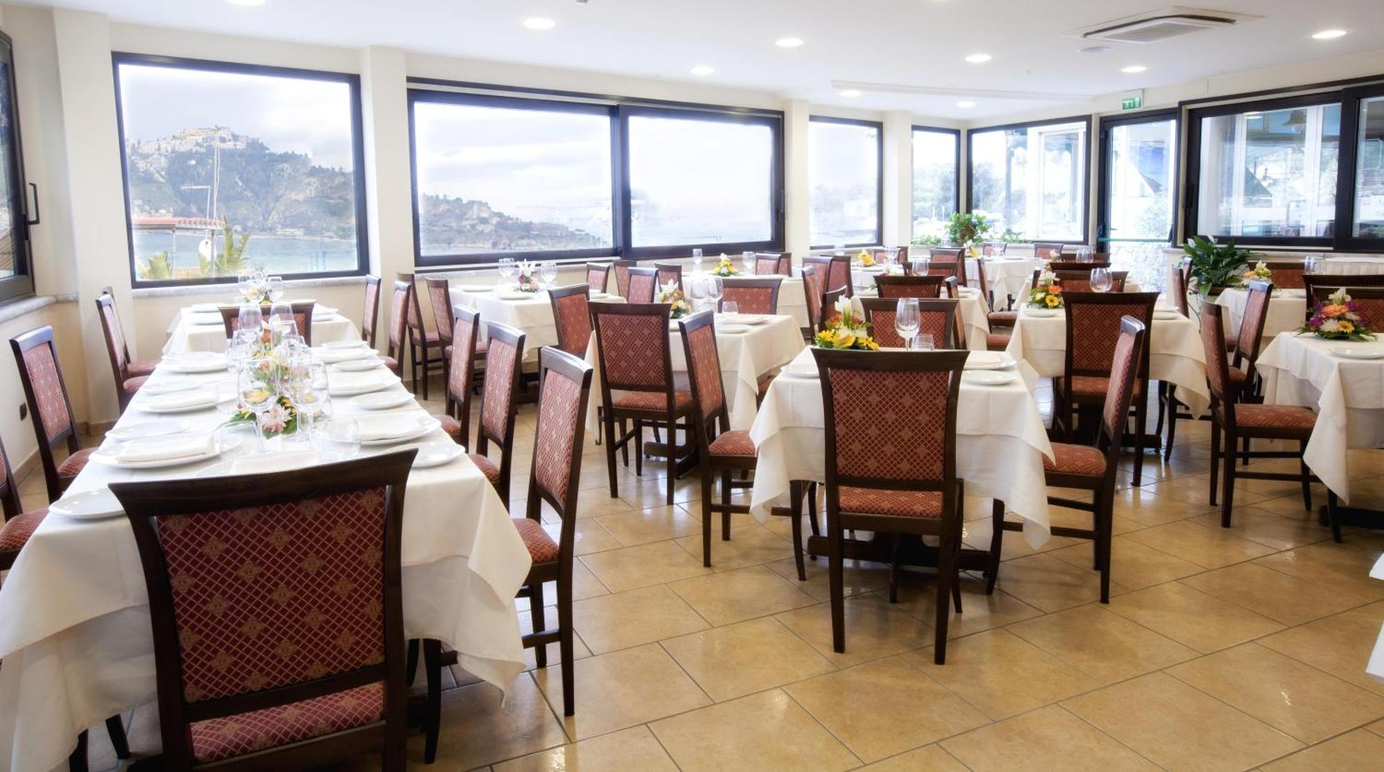 Hotel Sabbie D'Oro Giardini-Naxos Kültér fotó