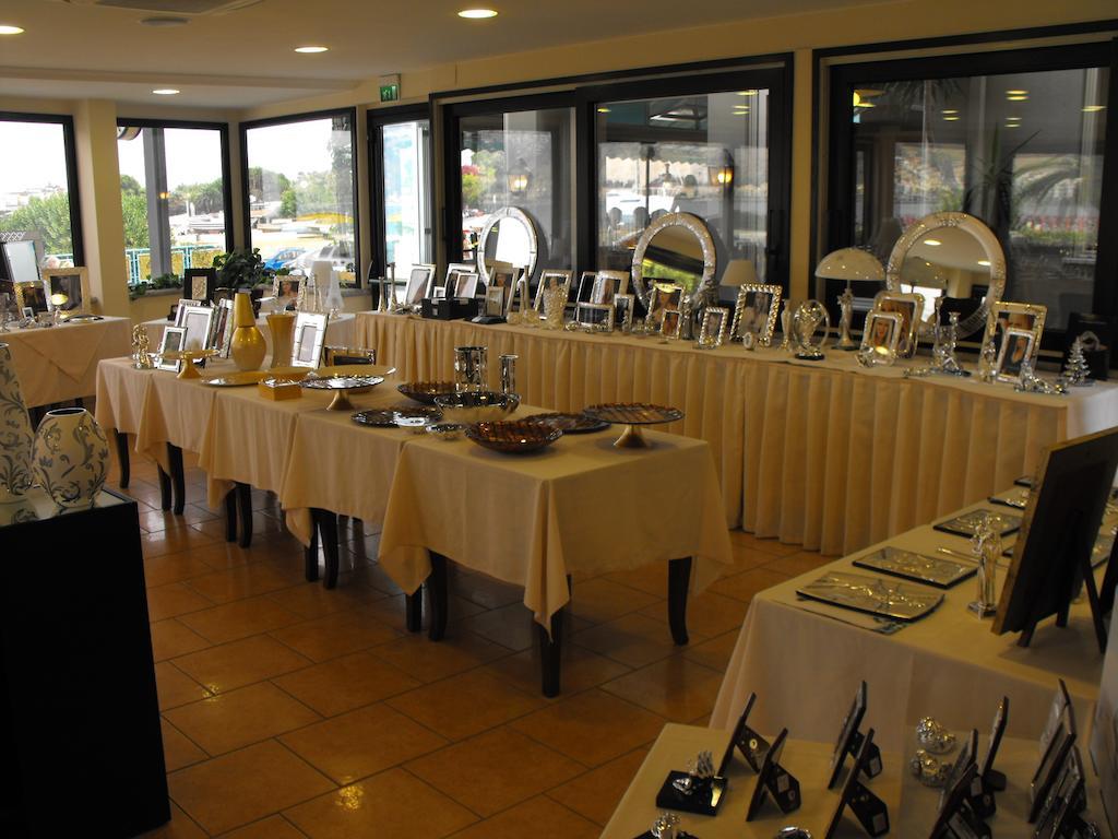 Hotel Sabbie D'Oro Giardini-Naxos Kültér fotó